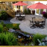 Paver patio, Plymouth, MN – Borgert pavers, Cobble Circles, screen porch with water feature